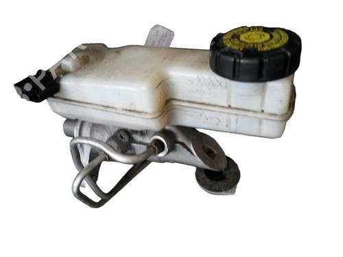 Used Brake master cylinder RENAULT MEGANE III Grandtour (KZ0/1) 1.5 dCi (KZ09, KZ0D, KZ1G, KZ29, KZ14, KZ1W, KZ10, KZ1F,... (110 hp) 15708606