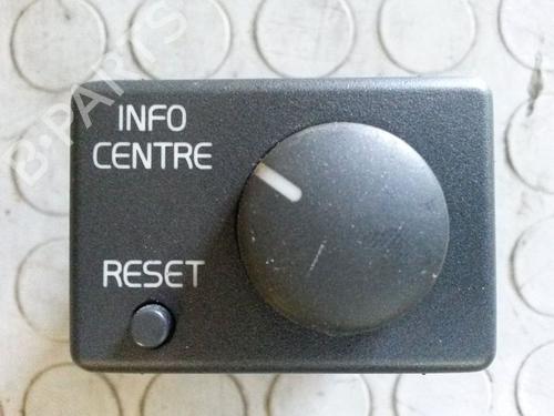 Used Electronic module VOLVO V40 Estate (645) 1.9 DI (115 hp) 15703090