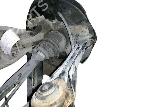 Used Right rear steering knuckle BMW 1 (E87) 118 d (122 hp) 15704948
