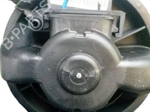 Used Heater blower motor PEUGEOT 107 (PM_, PN_) 1.0 (68 hp) 15699041
