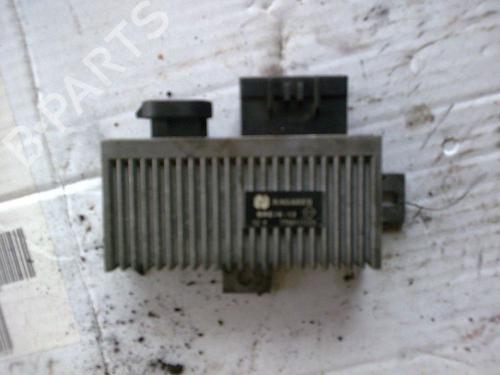 Used Electronic module RENAULT MEGANE Scenic (JA0/1_) 1.9 dTi (JA0N) (98 hp) 27693486