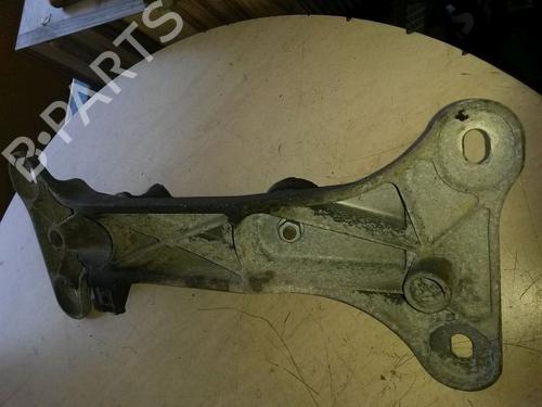Support BMW 1 (E87) 118 d | BP15704031C155 