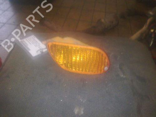 Used Right front indicator FORD FOCUS I (DAW, DBW) 1.4 16V (75 hp) 15696388