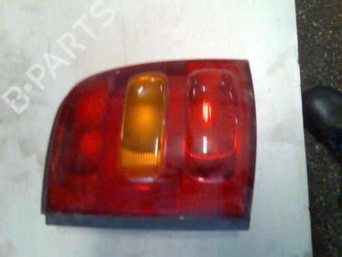 Used Left taillight NISSAN MICRA II (K11) 1.3 i 16V (75 hp) 15694100