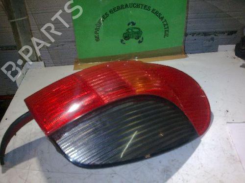 Right taillight PEUGEOT 306 Break (7E, N3, N5) 1.9 TD (90 hp) 15695931