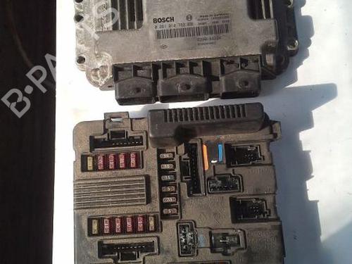 Used Control unit RENAULT MEGANE II (BM0/1_, CM0/1_) 1.9 dCi (BM0G, CM0G) (120 hp) 15697112