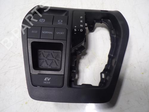 Used Switch Switch TOYOTA RAV 4 V (_A5_, _H5_) 2.5 Hybrid AWD (AXAH54) (178 hp) 13234130 13234130