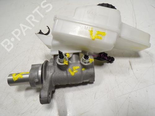 Used Brake master cylinder TOYOTA YARIS CROSS (MXP_) [2020-2025]  15106551