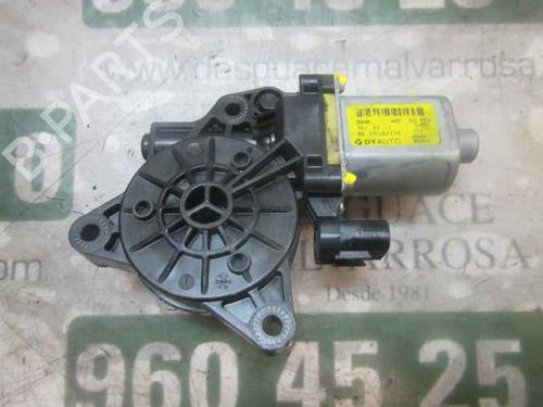 Used Right front window motor HYUNDAI TUCSON (TL, TLE) 1.7 CRDi (116 hp) 3863185