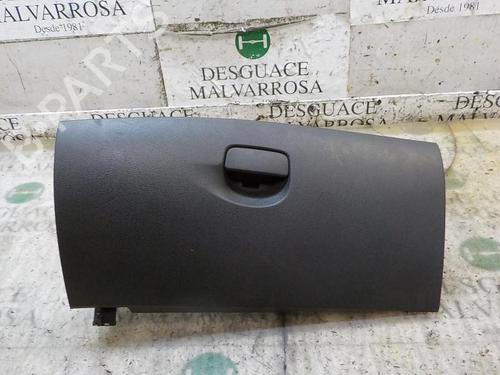 Used Glove box Glove box RENAULT MEGANE III Hatchback (BZ0/1_, B3_) 1.9 dCi (BZ0N, BZ0J) (131 hp) 3998523 3998523