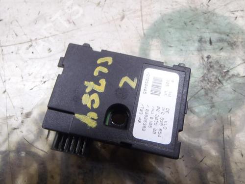 Used Electronic module AUDI A3 Sportback (8PA) 1.9 TDI (105 hp) 3820691