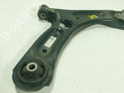 right-front-suspension-arm-hyundai-i30-fastback-pde-pden-2017-30828771 main image