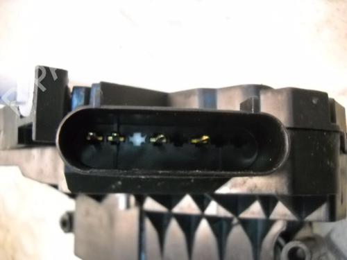 Høyre foran lås FORD FIESTA VI (CB1, CCN)  | BP3751467C97 