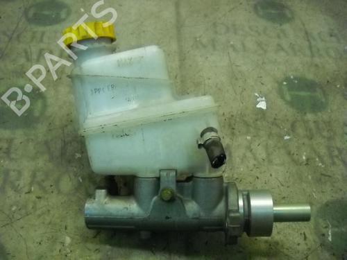Used Brake master cylinder Brake master cylinder FIAT PUNTO (188_) 1.4 (188AXM1A, 188BXM1A) (97 hp) 3775269 3775269