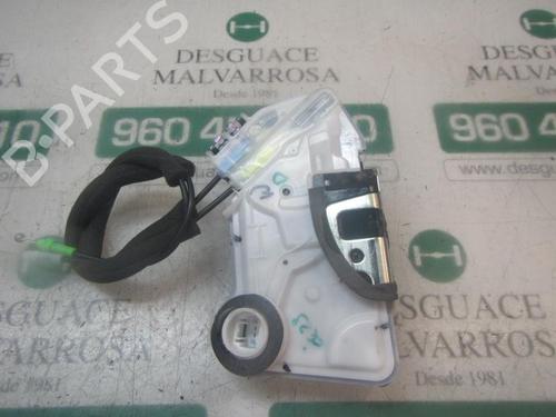 front-left-lock-toyota-c-hr-_x1_-18-hybrid-zyx10_-zyx11_-6904002491-2016-3992327 main image