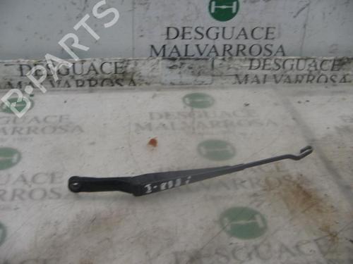 Used Front windshield wiper arm SEAT IBIZA II (6K1) [1993-2002]  3754143