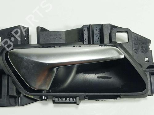 Used Rear right interior door handle Rear right interior door handle 38546853 38546853
