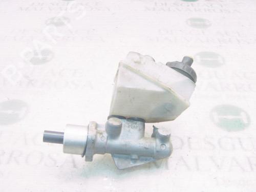 Used Brake master cylinder Brake master cylinder RENAULT CLIO II (BB_, CB_) 1.2 (BB0A, BB0F, BB10, BB1K, BB28, BB2D, BB2H, CB0A,... (58 hp) 3764430 3764430