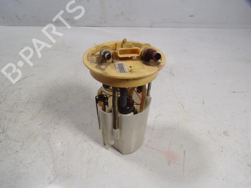 Used Fuel pump FORD FOCUS III [2010-2020]  8141994