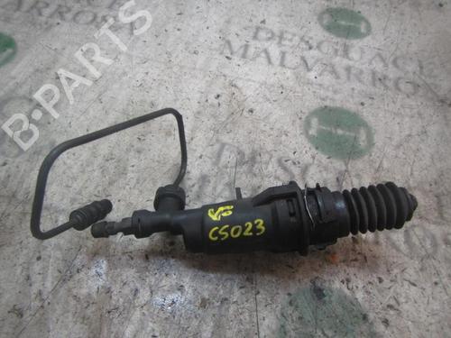 Used Clutch slave cylinder CITROËN C5 I (DC_) [2001-2005]  14274459