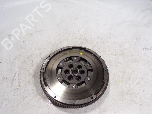 Used Flywheel VW TOURAN (5T1) 2.0 TDI (116 hp) 14285922