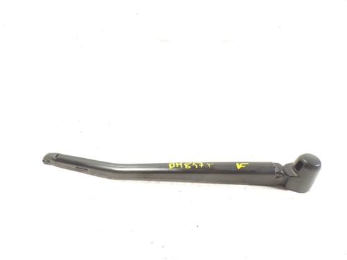 Used Rear windshield wiper arm BMW 1 (E87) 120 d (163 hp) 8802236