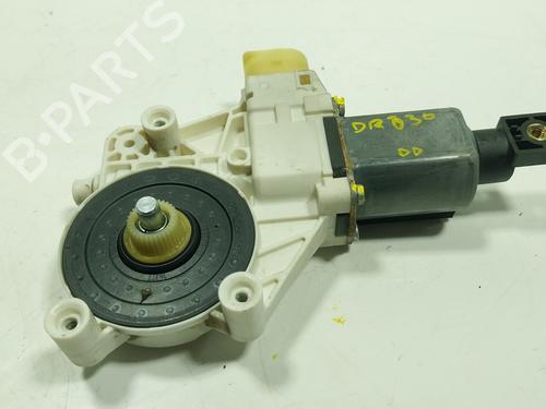 Used Right front window motor BMW 3 Convertible (E93) 325 d (197 hp) 27273111