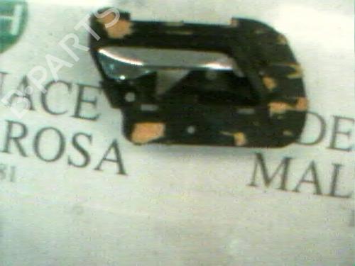 Used Front right interior door handle Front right interior door handle MERCEDES-BENZ C-CLASS (W202) C 200 D (202.120) (75 hp) 3776932 3776932