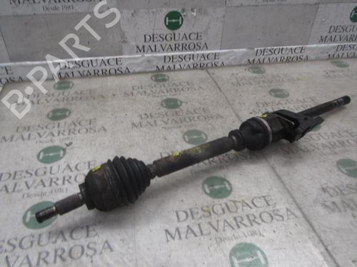 Used Right front driveshaft RENAULT LAGUNA II (BG0/1_) [2001-2007]  3831048