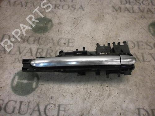Højre fortil udvendigt håndtag RENAULT MEGANE II (BM0/1_, CM0/1_) 1.4 16V (BM0B, CM0B) (98 hp) 3765784