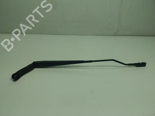 Used Front windshield wiper arm MG MG ZS SUV (AZS1) [2017-2025]  17861450