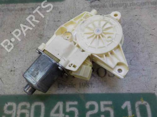 Rudehejsemotor bagstkærm venstre MERCEDES-BENZ C-CLASS (W204) C 220 CDI (204.008) | BP5937759E23 