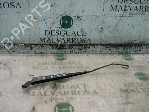 Used Front windshield wiper arm Front windshield wiper arm PEUGEOT 306 Hatchback (7A, 7C, N3, N5) 1.6 (98 hp) 3787107 3787107