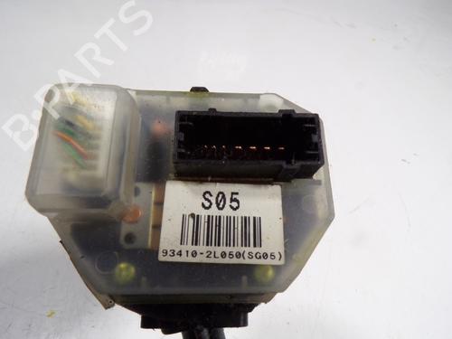 Steering column stalk HYUNDAI i30 (FD) 1.6 CRDi | BP8418555I23 