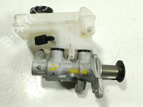 Used Brake master cylinder Brake master cylinder SKODA KAROQ (NU7, ND7) 1.5 TSI (150 hp) 36075681 36075681
