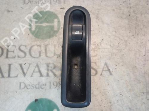 Used Left rear window switch Left rear window switch RENAULT SCÉNIC II (JM0/1_) 1.6 (JM0C, JM0J, JM1B) (113 hp) 3813560 3813560