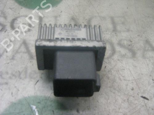 Used Electronic module Electronic module RENAULT MODUS / GRAND MODUS (F/JP0_) 1.5 dCi (FP0F, JP0F) (86 hp) 9090824 9090824