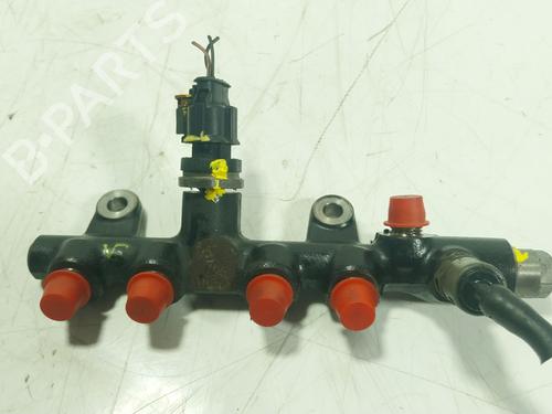 sprederrr-dacia-lodgy-js_-2012-31013205 main image