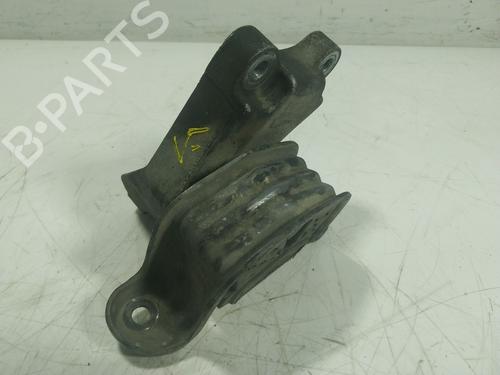 Used Engine mount Engine mount VW TRANSPORTER T5 Bus (7HB, 7HJ, 7EB, 7EJ) [2003-2016] 20233929 20233929