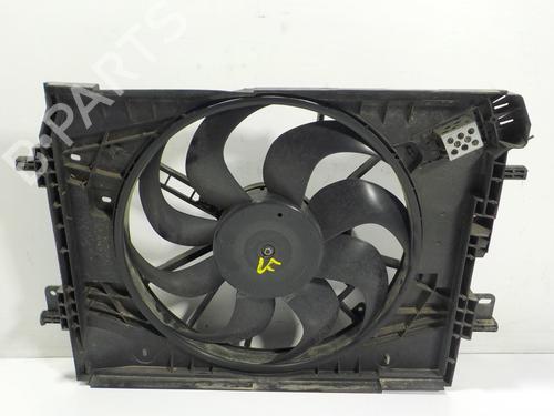 Used Radiator fan Radiator fan DACIA SANDERO II TCe 90 (B8M1, B8MA, B8AC) (90 hp) 13113289 13113289