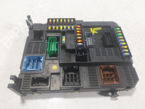 Used Fuse box Fuse box PEUGEOT 208 I (CA_, CC_) 1.4 HDi (68 hp) 17648208 17648208