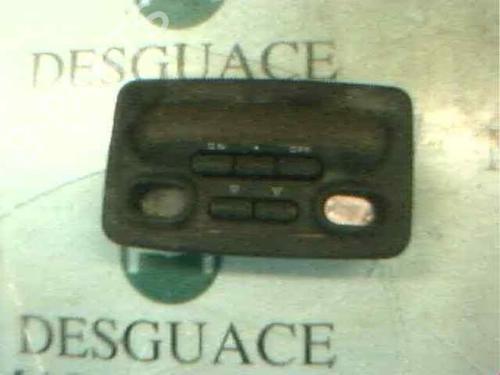 Plafoniera interna Plafoniera interna MITSUBISHI ECLIPSE II (D3_A) 2.0 RS (141 hp) 7411623 7411623
