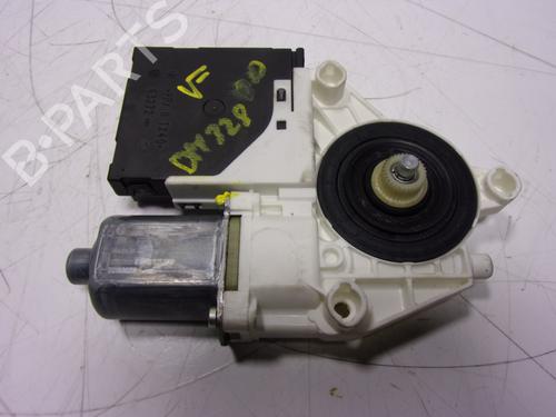 Used Right front window motor VW CADDY IV Box Body/MPV (SAA, SAH) 2.0 TDI (140 hp) 15839544