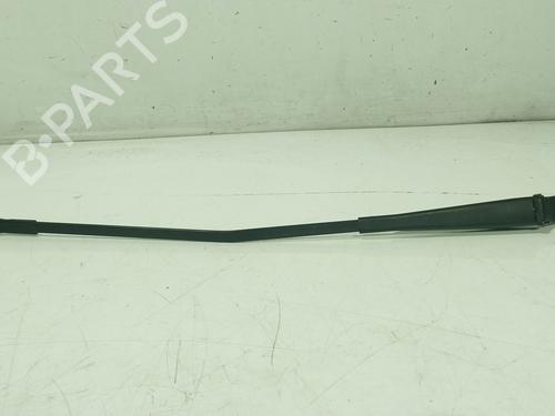 Used Front windshield wiper arm Front windshield wiper arm 32714699 32714699