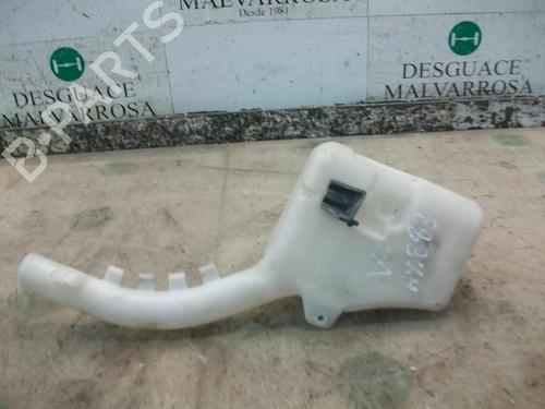 Used Windscreen washer tank FORD FIESTA V (JH_, JD_) 1.4 TDCi (68 hp) 7409069