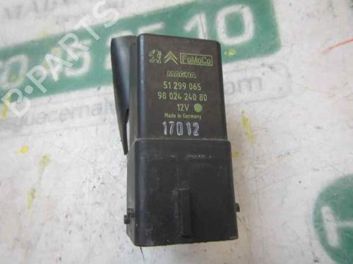 Used Electronic module Electronic module PEUGEOT 308 I (4A_, 4C_) 1.6 HDi (92 hp) 9090581 9090581