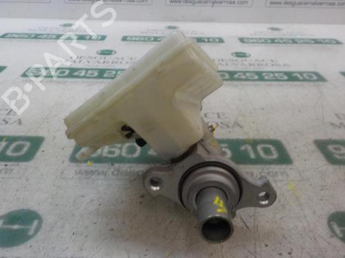 Used Brake master cylinder Brake master cylinder MINI MINI (R56) [2005-2014] 3990708 3990708