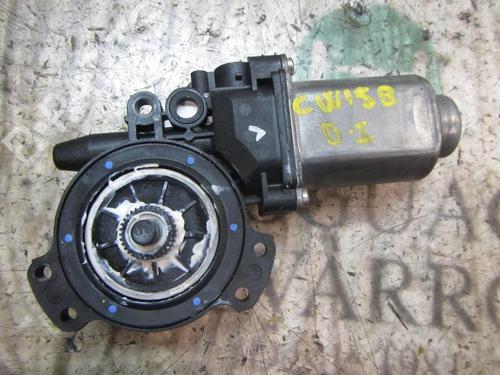 Used Left front window motor HYUNDAI SANTA FÉ II (CM) 2.2 CRDi (155 hp) 3836087
