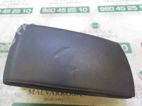 Used Armrest / Center console Armrest / Center console BMW X3 (E83) 2.0 sd (177 hp) 7152393 7152393
