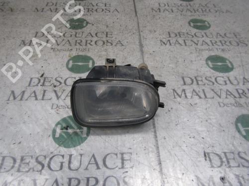 Used Left front fog light NISSAN ALMERA II Hatchback (N16) 2.2 Di (110 hp) 3829775